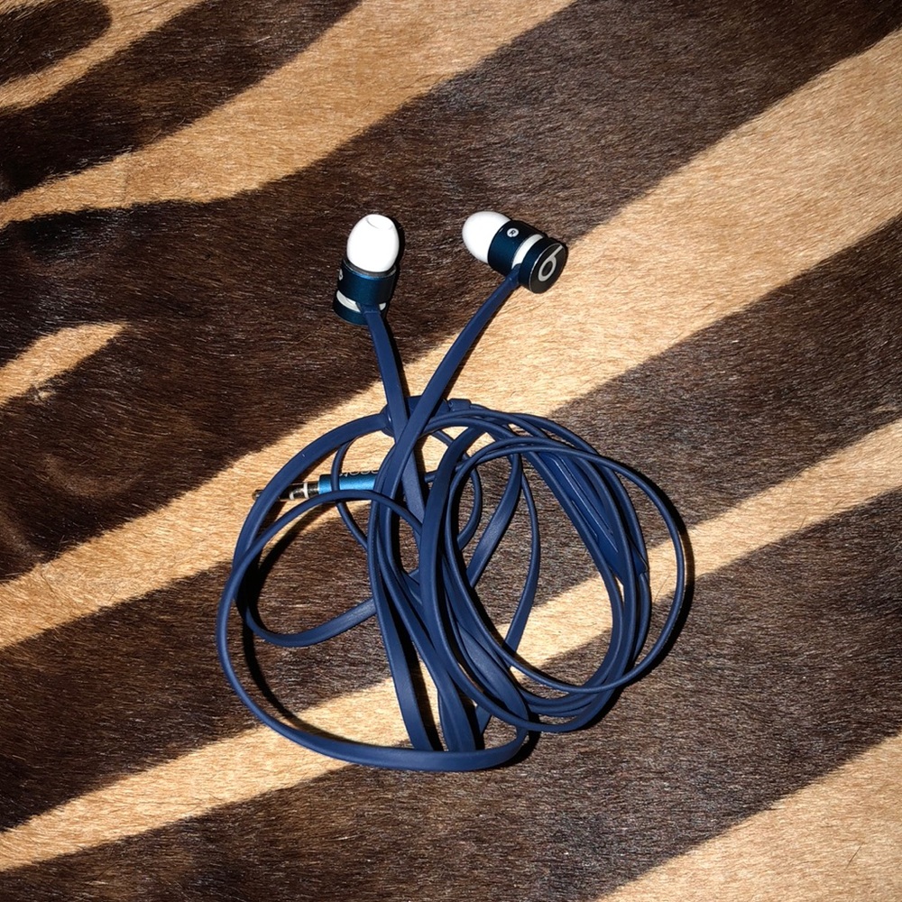 ❌SOLD❌ Beats Earbuds‼️